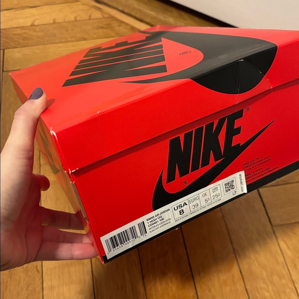 Air Jordan 1 Retro High OG TD 'Tie-Dye' - Picture 16 of 16